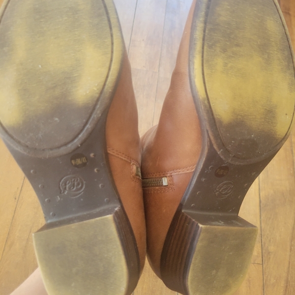 Lucky Brand Basel Leather Booties - Picture 6 of 7